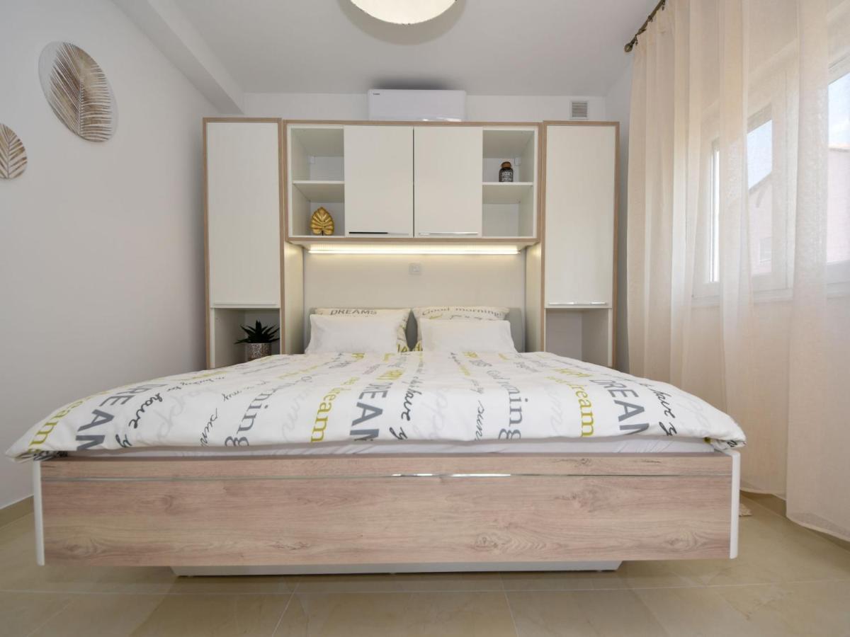 Apartment Matanovi Dvori-1 By Interhome Vir Exterior foto