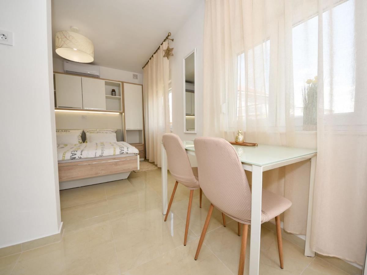 Apartment Matanovi Dvori-1 By Interhome Vir Exterior foto