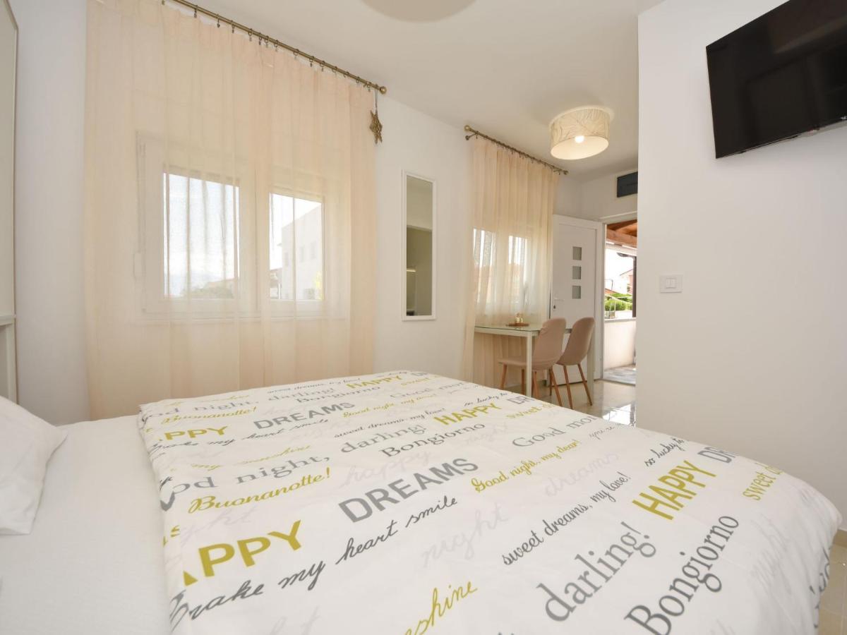 Apartment Matanovi Dvori-1 By Interhome Vir Exterior foto