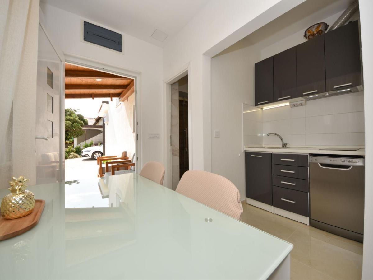 Apartment Matanovi Dvori-1 By Interhome Vir Exterior foto